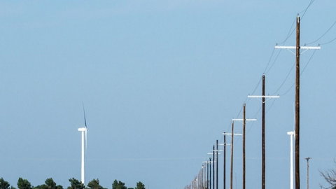 Resolvendo problemas com qualidade de energia (Tensão/Frequência) – o que são e como corrigi-los
