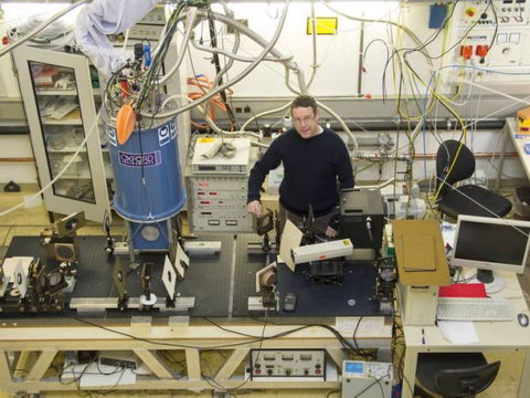 Nueva perspectiva de la relación entre electricidad y magnetismo