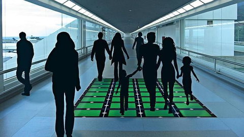 Innovación en generación de energía a través de la pisadas humanas.