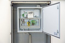 Zuverlässige Einspeiseregelung für Photovoltaikanlagen