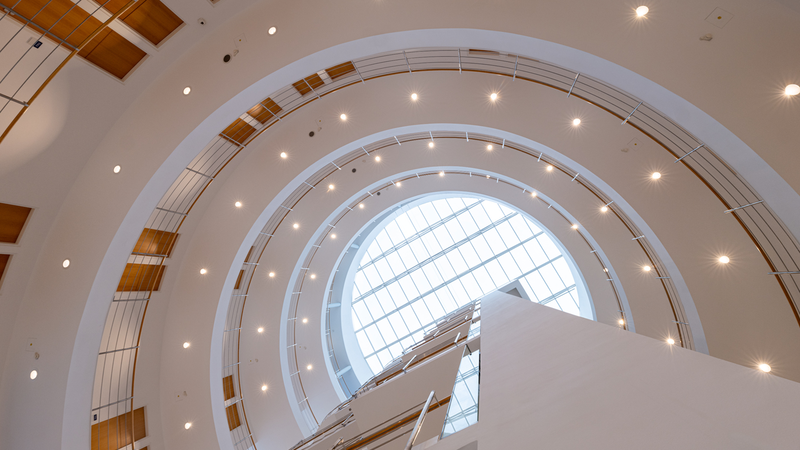 Downlight-Umrüstlösungen von Regiolux für den FAU Campus in Erlangen