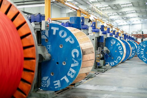 Recubrimientos de un cable eléctrico