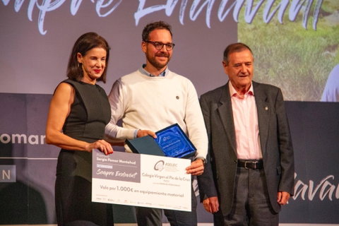 El Colegio Virgen al Pie de la Cruz impulsa la tecnología y la transición energética con soluciones digitales de ABB