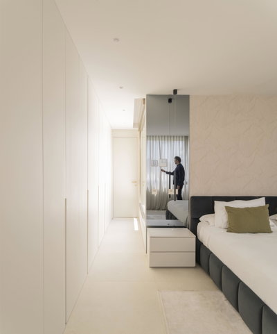 content gallery 1