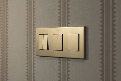 content gallery 1