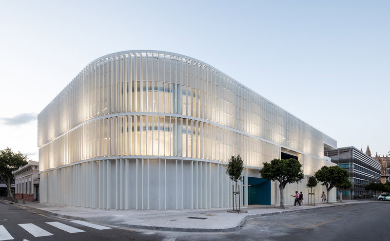 Ciencia, arquitectura y tecnología frente al Mediterráneo