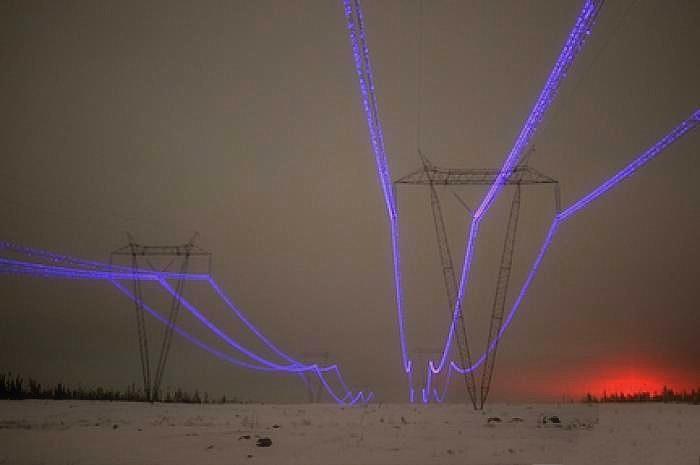 efecto-corona-luz-violeta-lltt-750kv