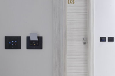content gallery 1