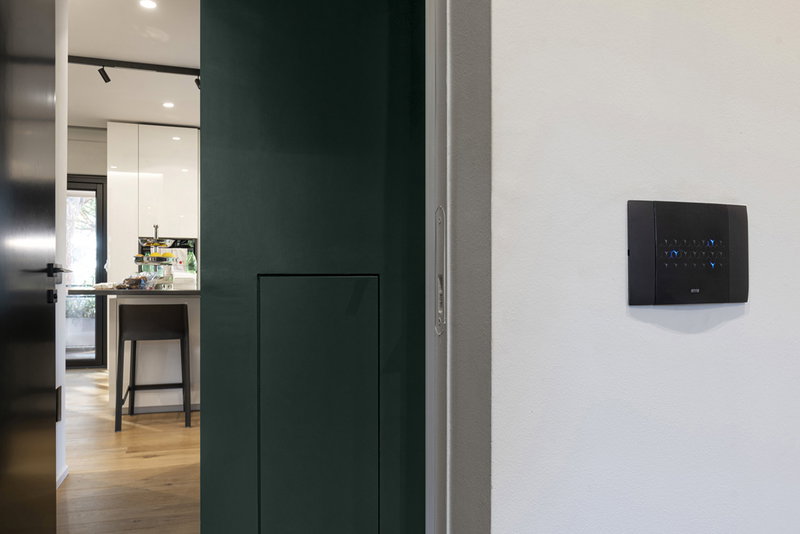 Le tecnologie AVE in un moderno appartamento di Roma