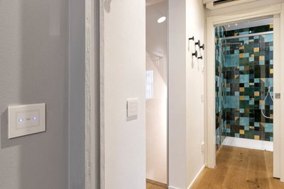 content gallery 1