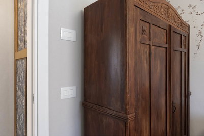 content gallery 1