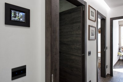 content gallery 1