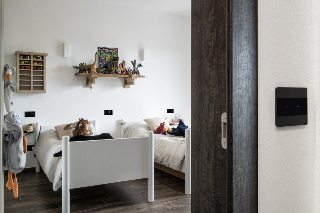 content gallery 1