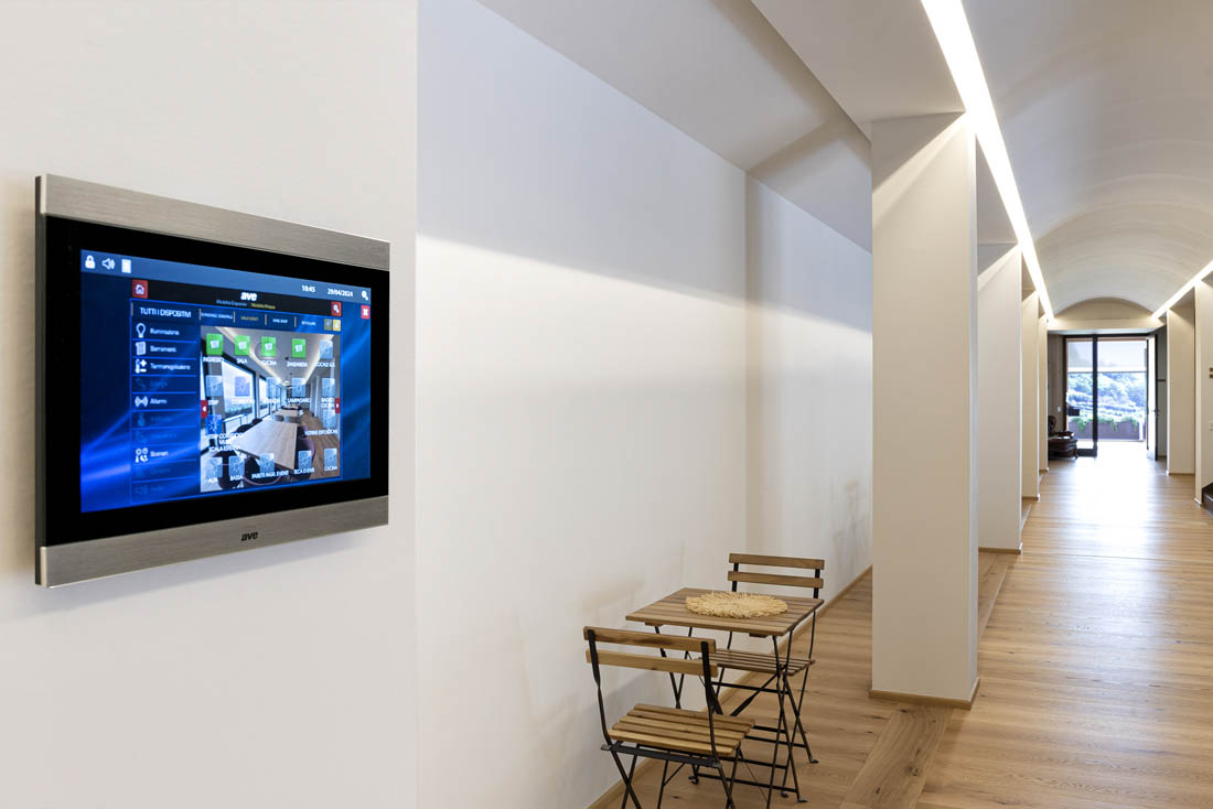 content gallery 1