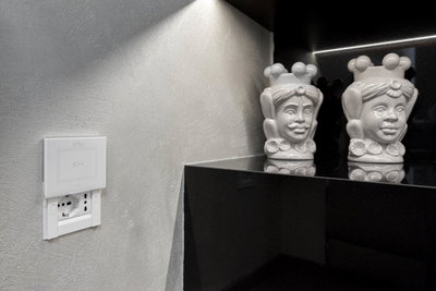 content gallery 1