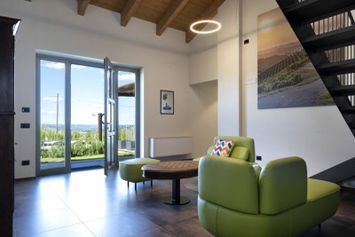 content gallery 1