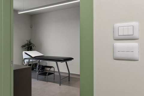 Una farmacia dall’accento smart con la domotica AVE