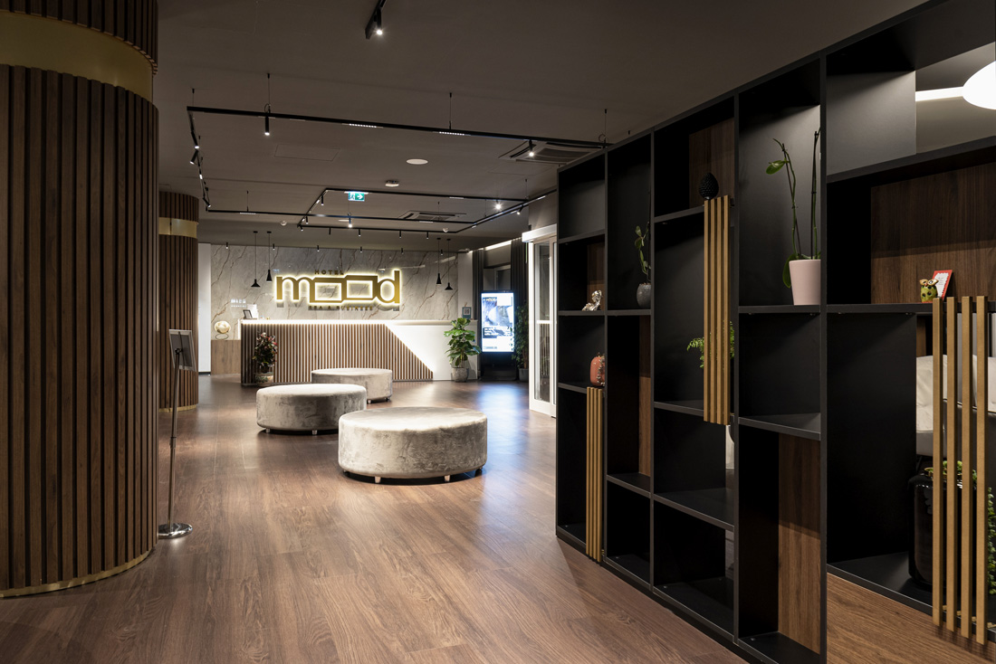 content gallery 1