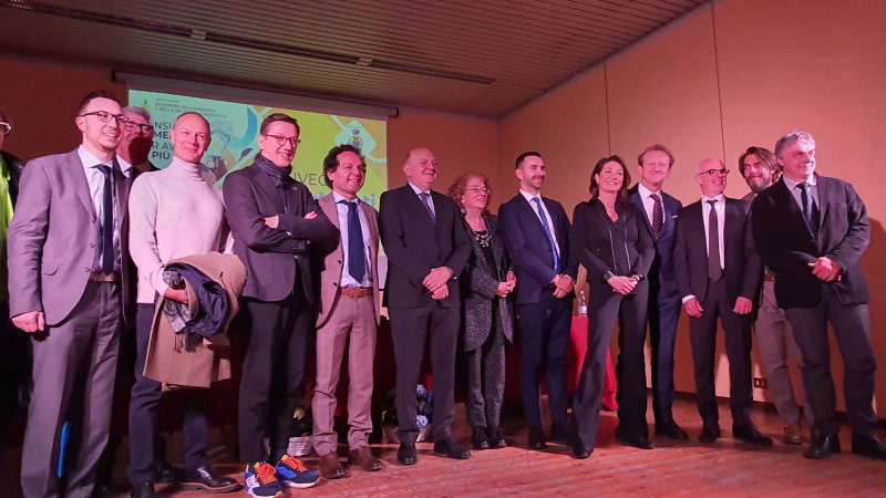 COMOLI FERRARI AL CONVEGNO SULL'ENERGIA "AGIRE SULL' INFRASTRUTTURA"