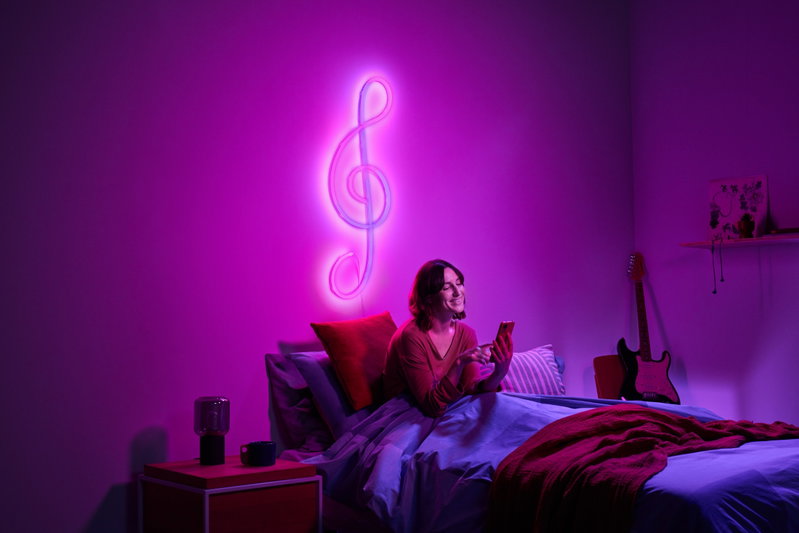 La luce prende forma dalle idee: WiZ presenta la nuova Striscia flessibile e pieghevole da 3 metri