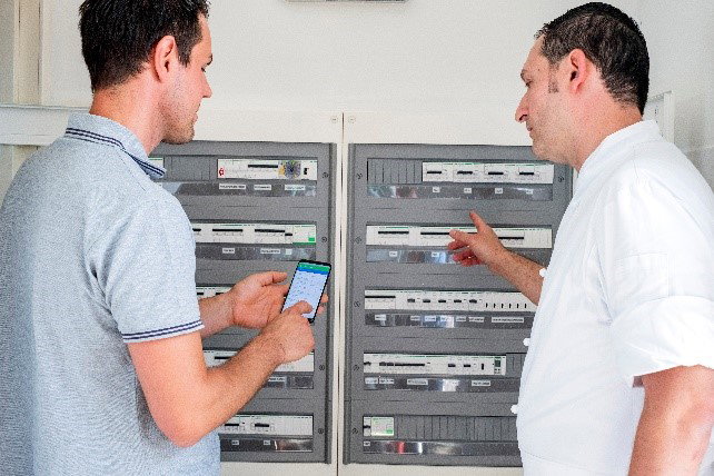 Semplicemente tutto sotto controllo con EcoStruxure Facility Expert Small Business