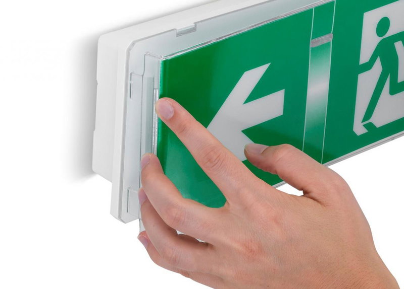 Maggior sicurezza e conformità alle norme vigenti: l’illuminazione di emergenza diventa smart