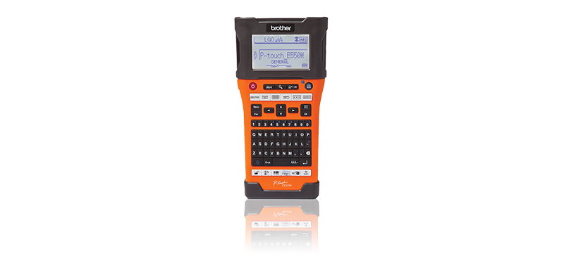 Etichette sicure e flessibili a portata di app con l’etichettatrice Brother PT-E550W, lo strumento ideale per gli elettricisti
