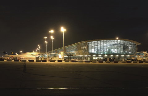 Aerodrome & Airport Apron Lighting Solution
