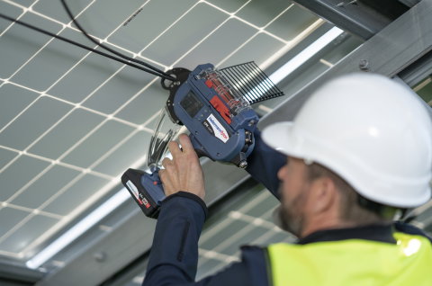 Autotool CPK Hybrid: Ferramenta automática para atar abraçadeiras em 1 segundo