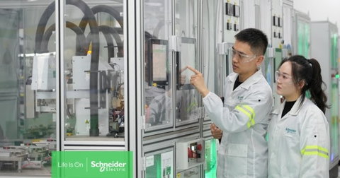 Fábrica da Schneider Electric em Wuxi reconhecida como um ‘Farol’ de Sustentabilidade pelo Fórum Económico Mundial