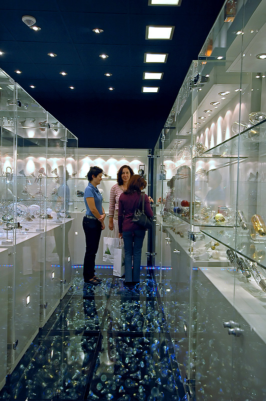content gallery 1