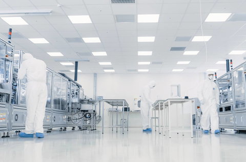 TRILUX inova na iluminação industrial