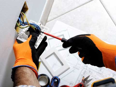 Bättre kontroll av elinstallationer i bostäder krävs