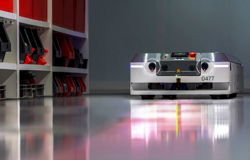 ABB, Sevensense ile Mobil Robot Teknolojisindeki Liderliğini Genişletiyor
