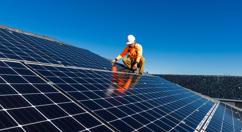 Türkiye Enerjisinde Çifte Rekor: Güneşten Üretim Temmuz Ayında Zirve Yaptı!