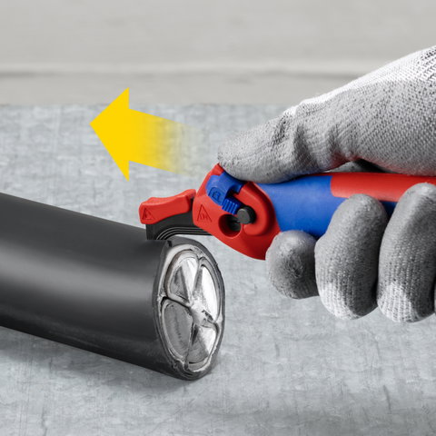 KNIPEX launches Stripping Knife with Guide Shoe and Ratchet Function