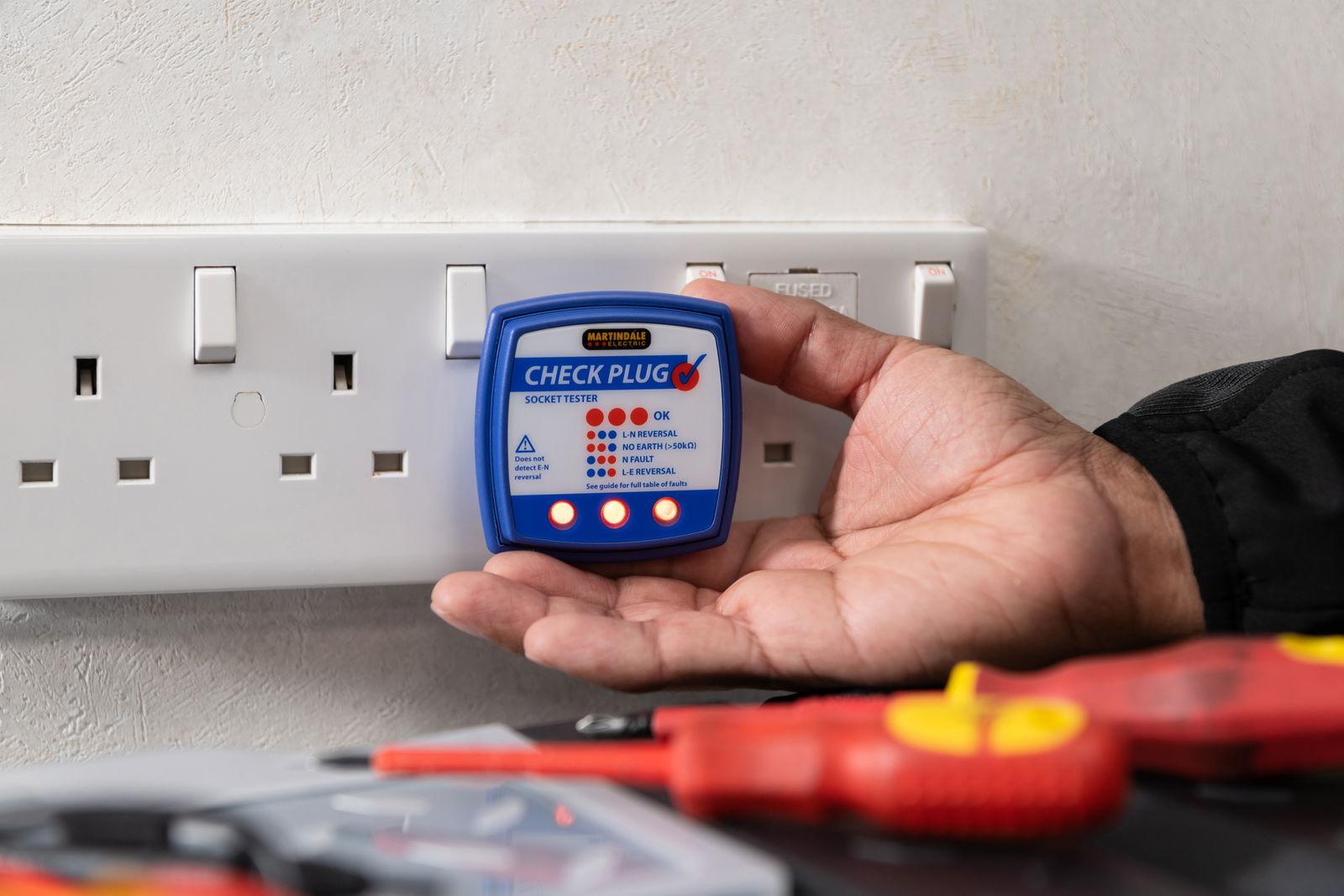 How to choose the right socket tester - Voltimum UK