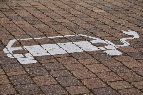Installing EV charge points: 5 talking points