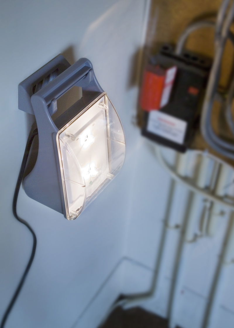 Cooper Lighting and Security Menvier New Rechargeable Hand Lamp