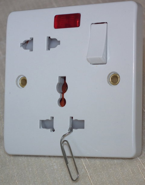 Universal sockets are an unsafe solution, says PlugSafe