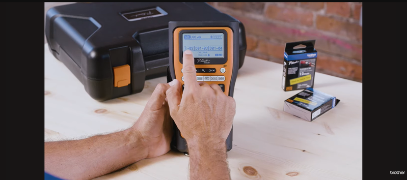 How to use the advanced serialisation function on Brother's PT-E560BT labelling machine
