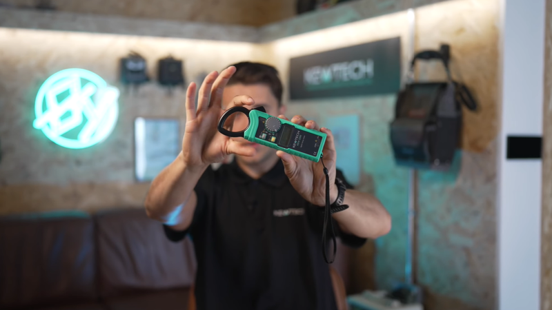 The ultra-slim 1000A clamp that’s got you covered!